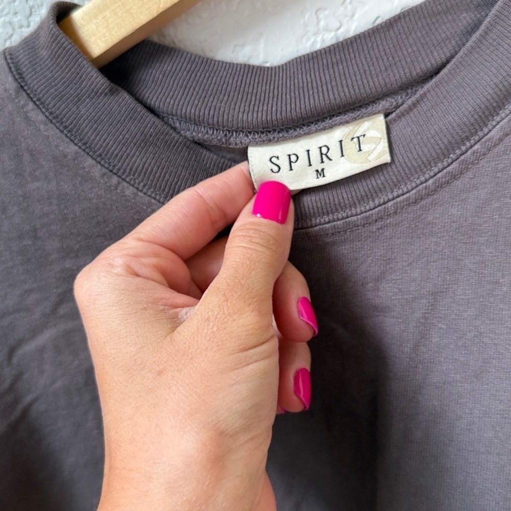 Yoga Long Sleeve Shirt Oversized Gray size Medium - Picture 4 of 5